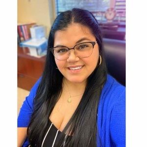 Meet your Posher, Dana